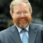 Bill Bryson Net Worth